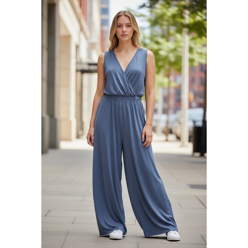 TorridJumpsuit XXL Blue Sleeveless Surplice V-Neck Elastic Waist Boho